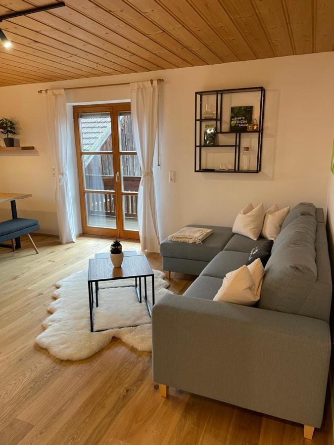 Ferienwohnung Hofleben Reiner Neukirchen vorm Wald Bagian luar foto
